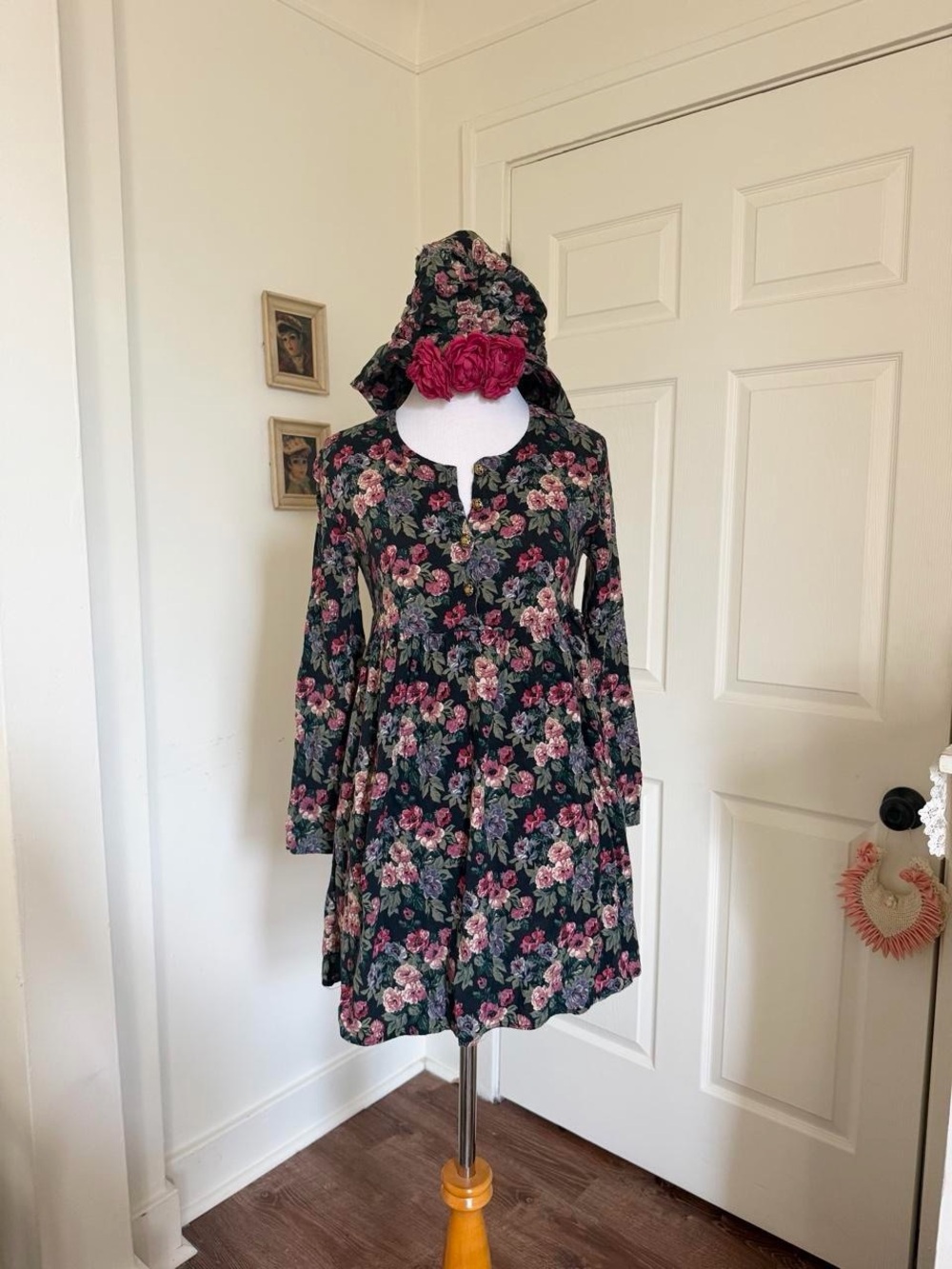 Vintage 1980s Floral Long Sleeve Mini Sun Dress with Matching Hat